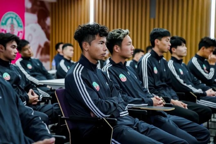  出征中乙！昆明城星足球俱樂部11日舉行新賽季見面會暨出征儀式