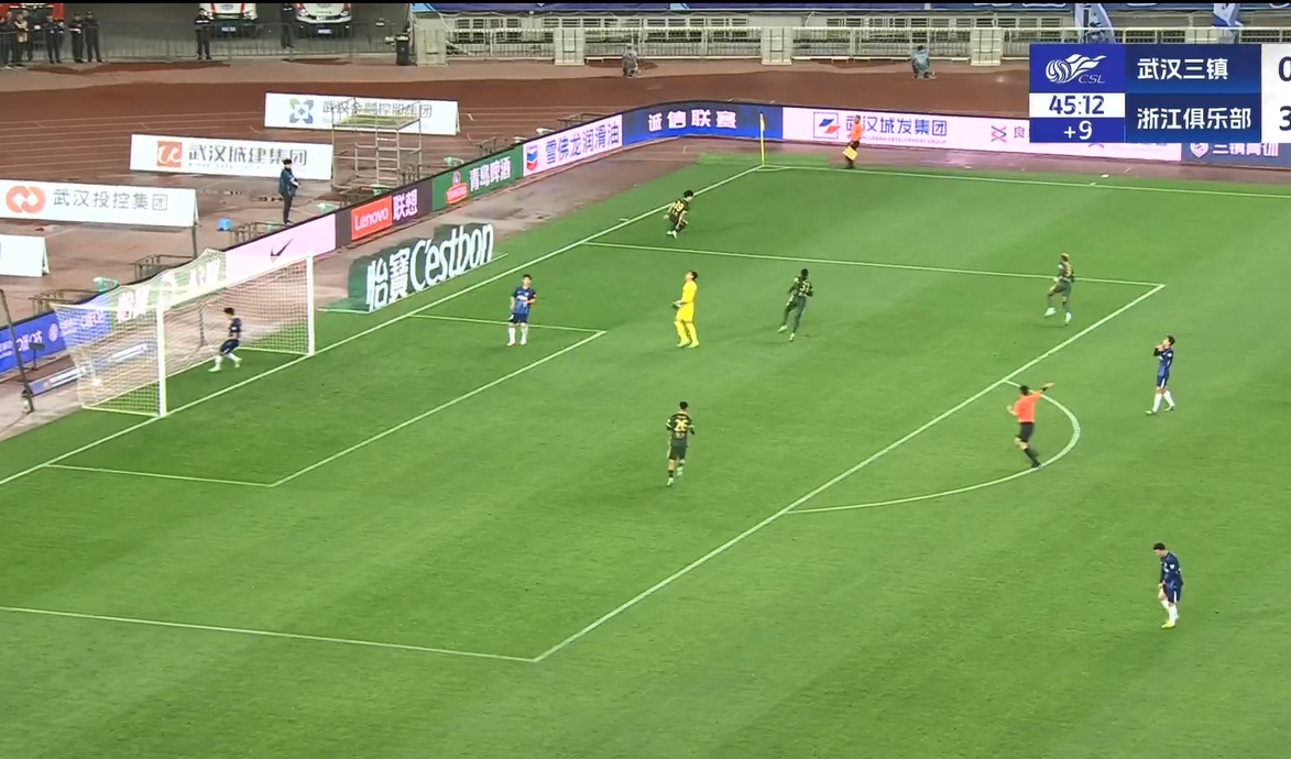  18歲王鈺棟中超處子球！三鎮(zhèn)后防白給，浙江半場(chǎng)4-0領(lǐng)先