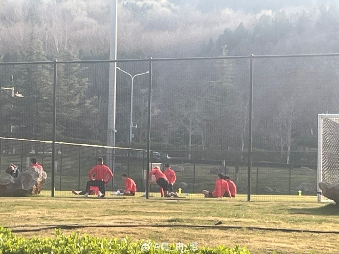  連續(xù)客場！博主：成都蓉城已抵達(dá)濟南備戰(zhàn)，周三將客戰(zhàn)泰山隊