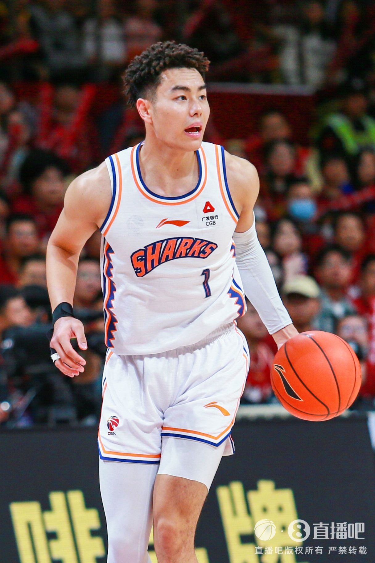  狀態(tài)火熱！李添榮15投10中&三分12中7 得到28分3板2助