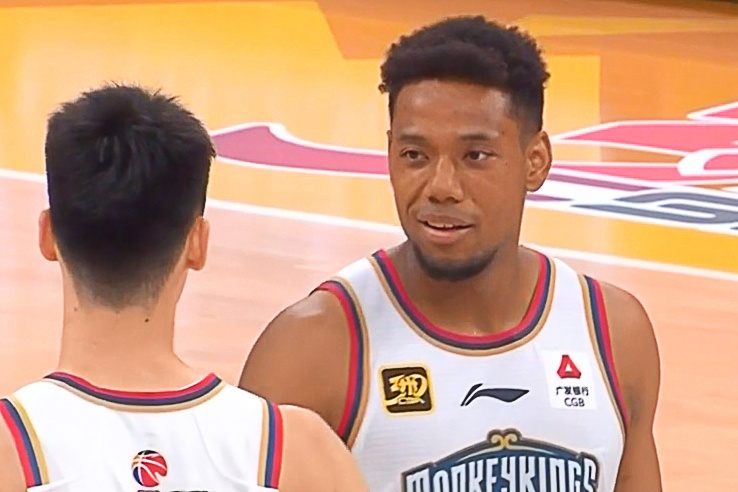  手感不錯！祝銘震半場6中4&3記三分拿下11分4籃板