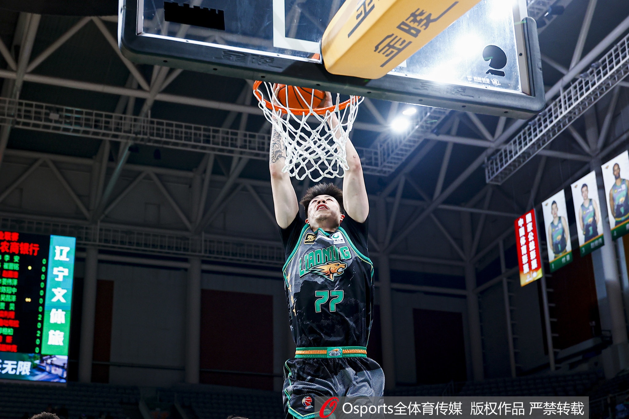  合理且高效！張鎮(zhèn)麟出場24分鐘10中6得12分&送6助攻 正負值+28